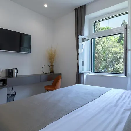 Konukevi Park Luxury 2