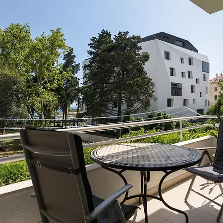Park Luxury 2